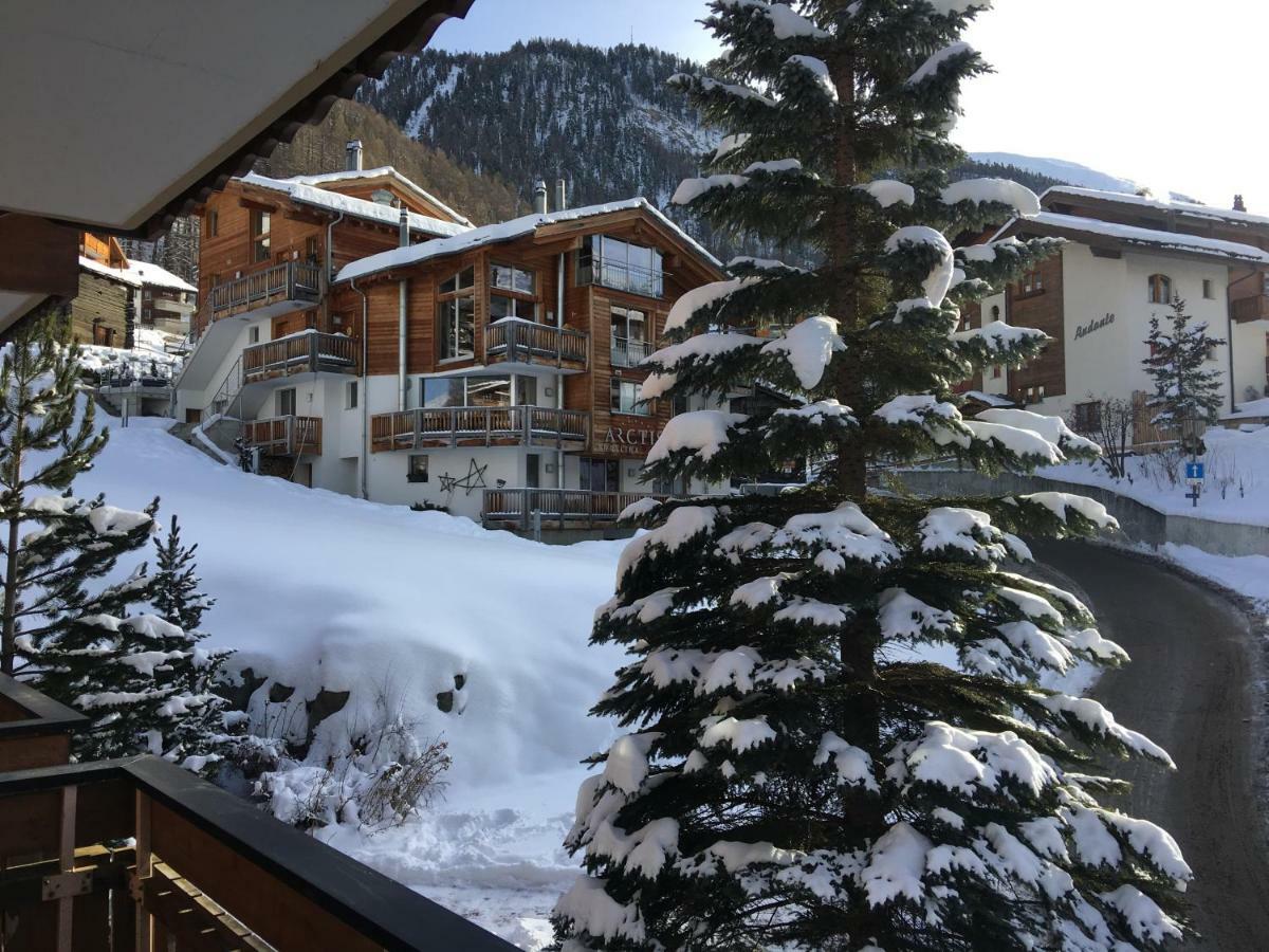 采尔马特Haus Colmar公寓 外观 照片